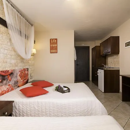 Studios Lotos * Potos